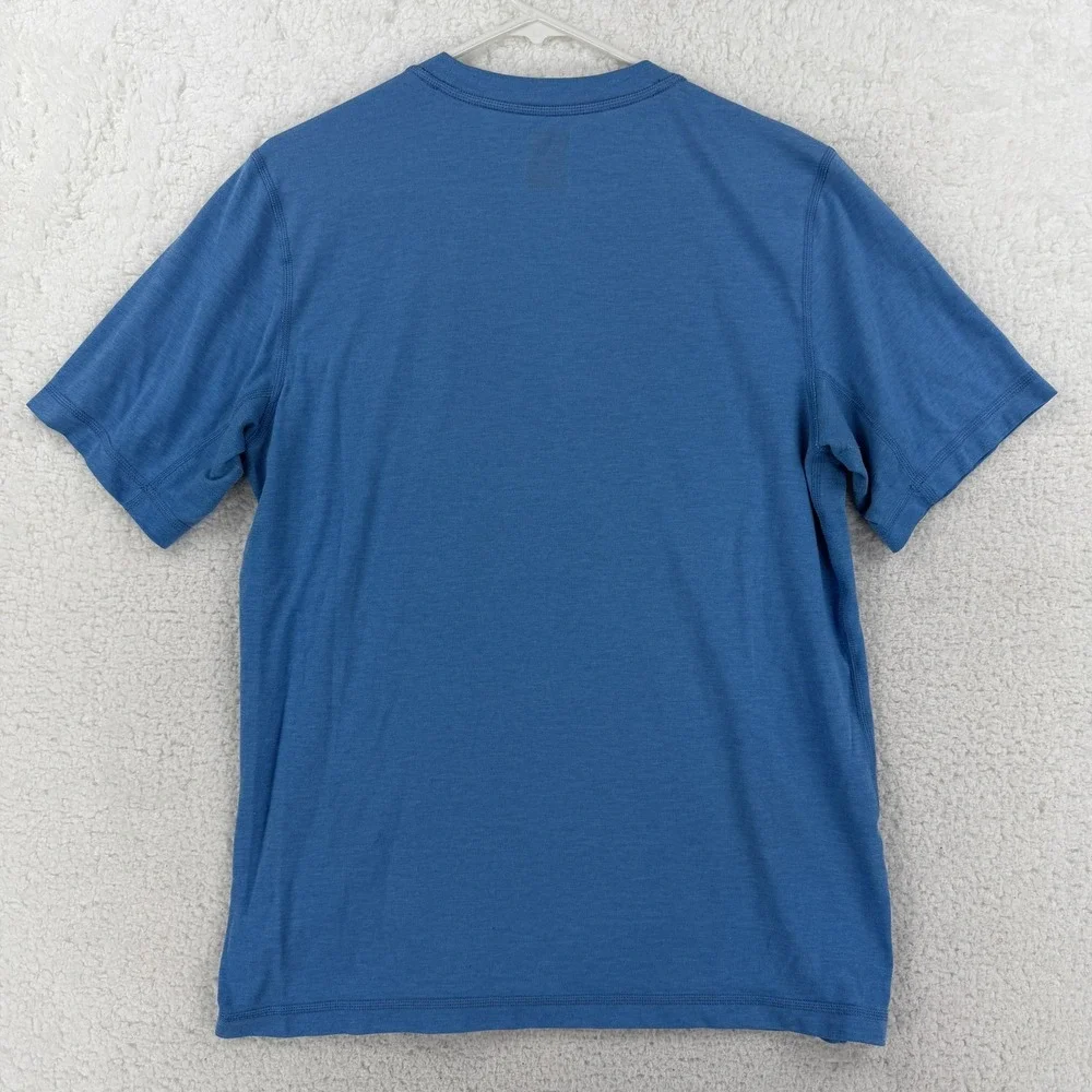 The North‎ Face Shirt Mens Medium Blue Solid Crewneck Pocket Tee Athletic Gym